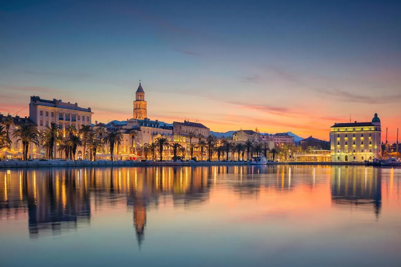Inviting Apartment 14 Sleeps 3 Guests Split Croatia